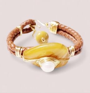 Braided leather and Agate Stone Cuff Bracelet - New